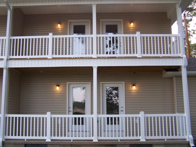 Lake Vista Back